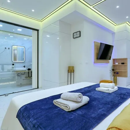 Rino Luxury 아파트 *