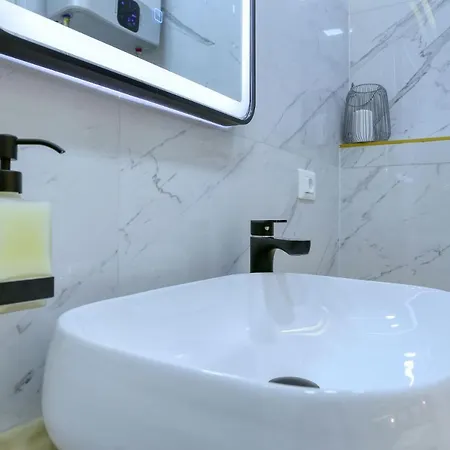 Rino Luxury 아파트 *