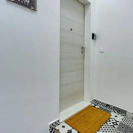Rino Luxury 아파트