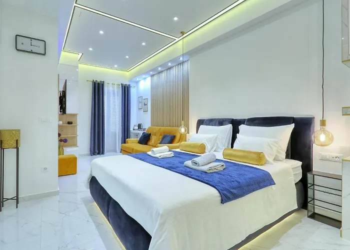 Rino Luxury
