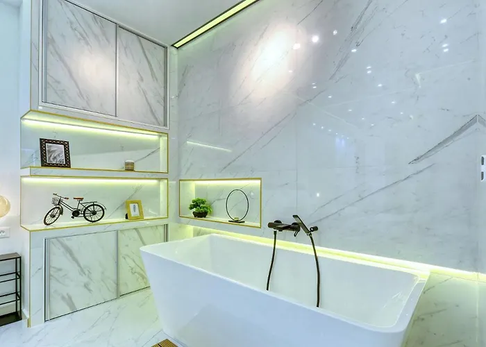 Rino Luxury *