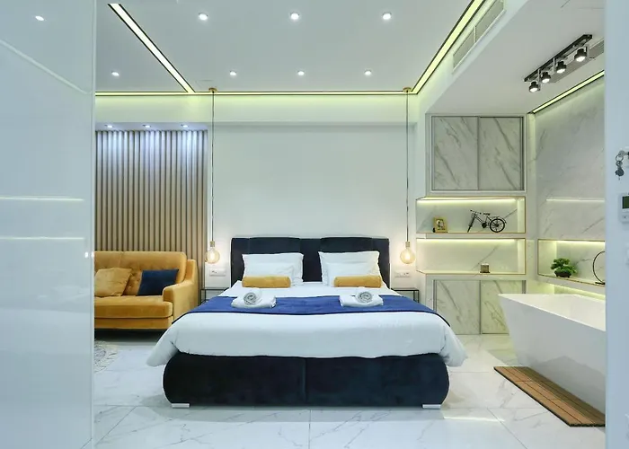 Rino Luxury *